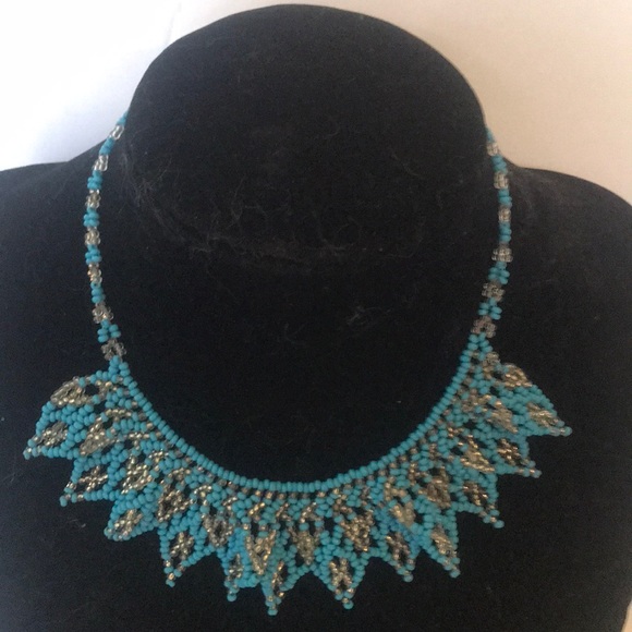 “TURQUOISE AND SILVER” Vintage Beaded Delicate Necklace. - Picture 1 of 8